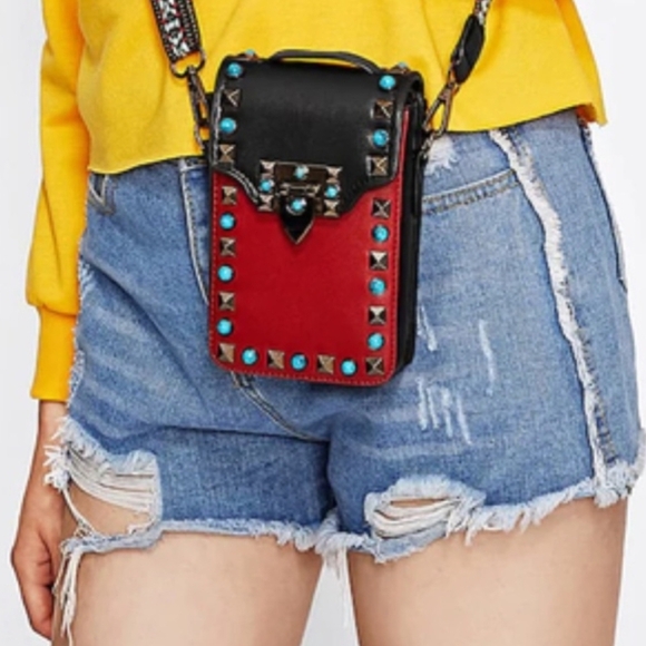 - KENZIA Rock n Roll Love Affair Crossbody Bag NWOT - Picture 3 of 5